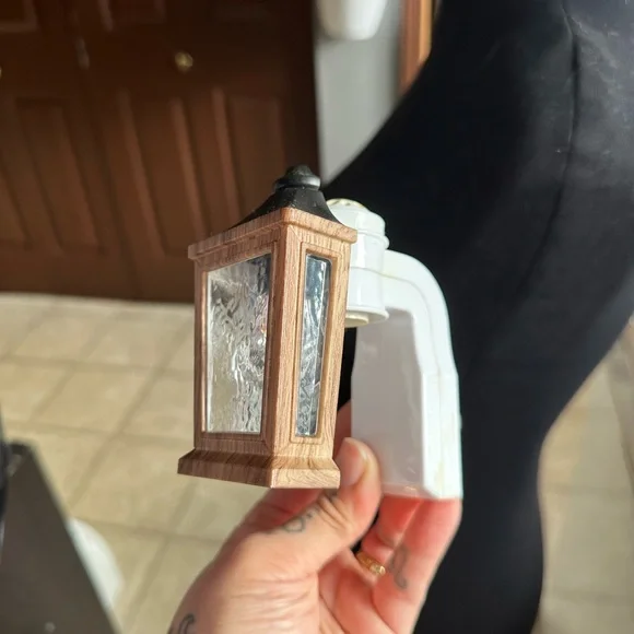 Bath & Body Works Rustic Lantern Wallflower - Picture 2 of 3